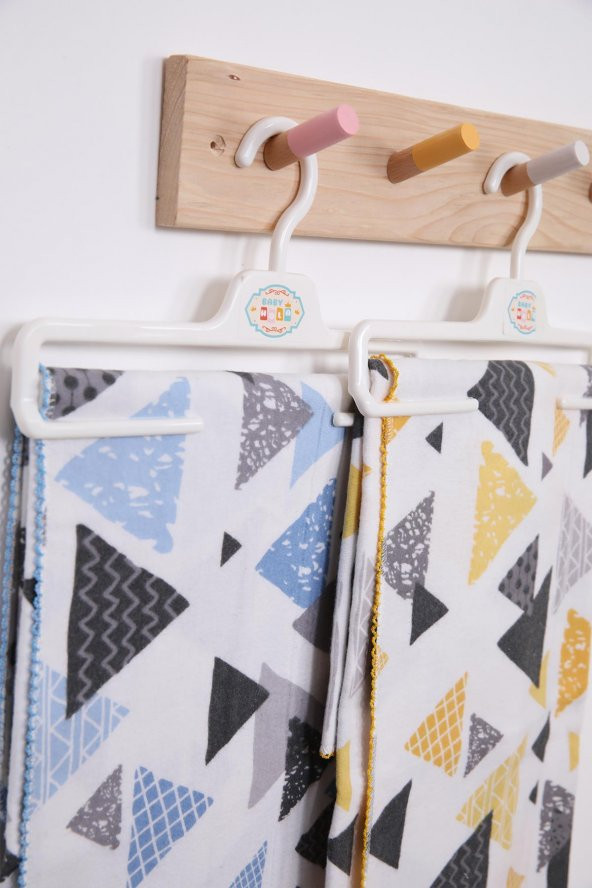 Çok Amaçlı Bebek Çocuk Pazen Bezi Örtü Battaniye 80*90 Üçgen Desen - 2