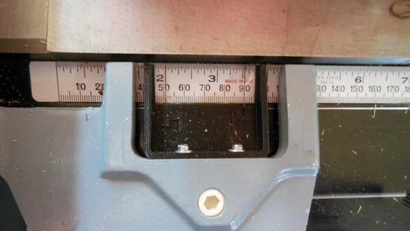 Delta Unifence Cursor Plastik Aparat