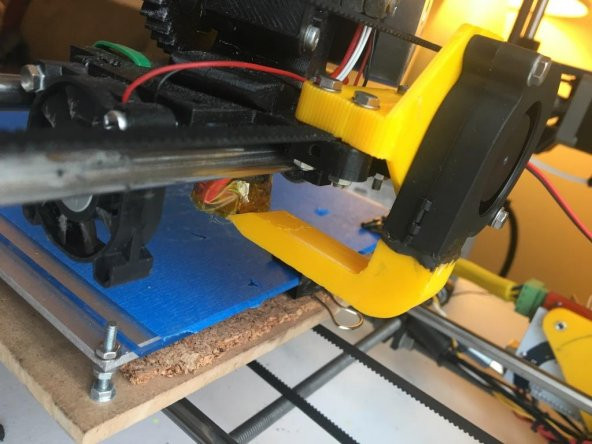 Reprap Prusa Mendel İ2 İçin Aktif Soğutma İçin Radyal Fan Montajı Plastik Aparat