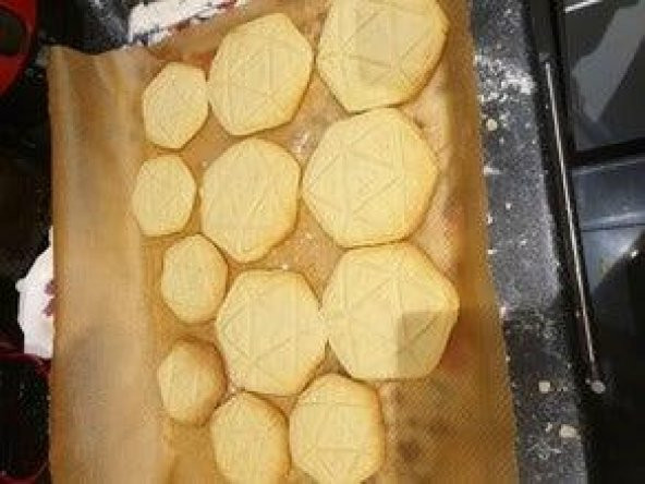 D20 Zar 20 yüzlü Kurabiye Kek Kalıbı Kalıp Organik Plastikten - 5