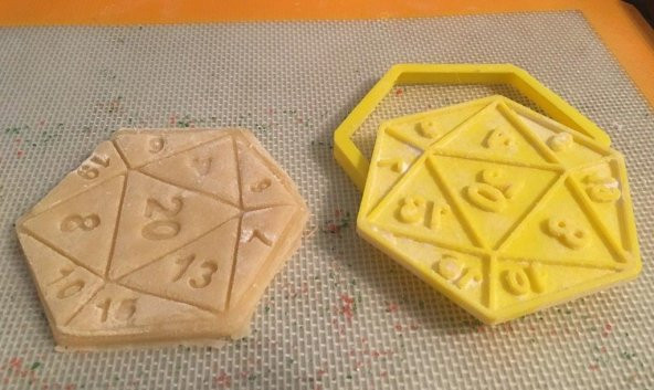 D20 Zar 20 yüzlü Kurabiye Kek Kalıbı Kalıp Organik Plastikten - 1