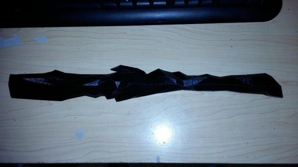 Skyrim 24 İnç Abanoz Kılıç Plastik Aparat - 3
