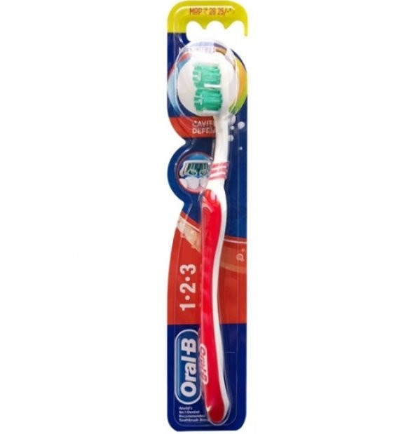 Oral B Diş Fırçası Defense 1-2-3 Orta  x 6 Adet