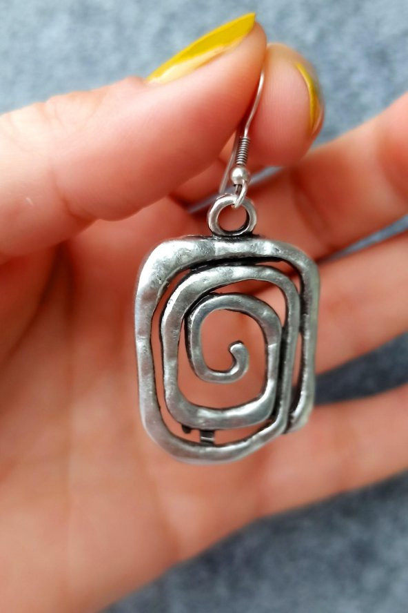 Spiral Şekilli Kadın Küpe Çift Adet Gümüş Kaplama El Yapımı Kadın Küpe