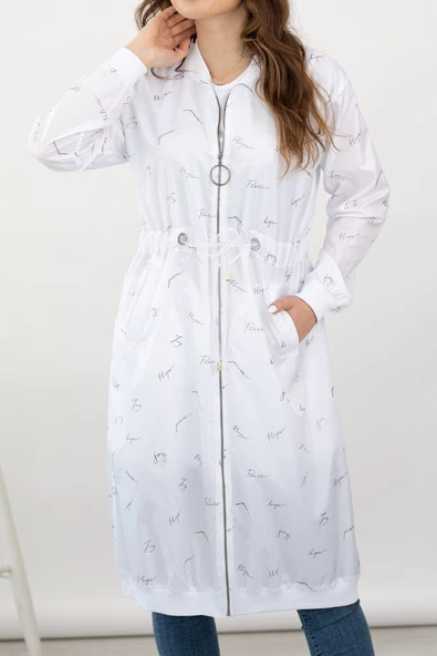 Küçük İmza Desenli Spor Yağmurluk - Beyaz - 3