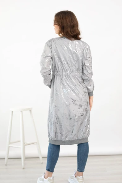 Büyük İmza Desenli Yağmurluk - Gri - 3