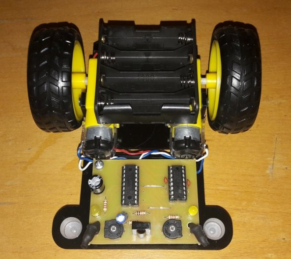 PatPatRobo - Engelden Kaçan Robot - Resim 3