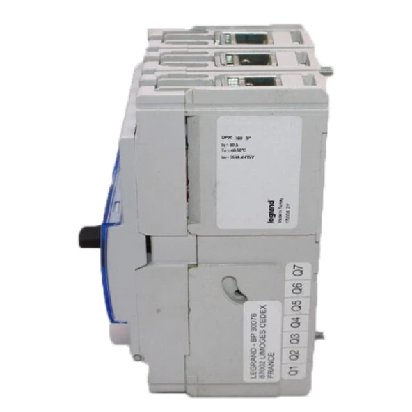 Legrand 420208 DPX³ 250 200A 3 Kutuplu 25kA Ayar Sahalı Kompakt Şalter - 3