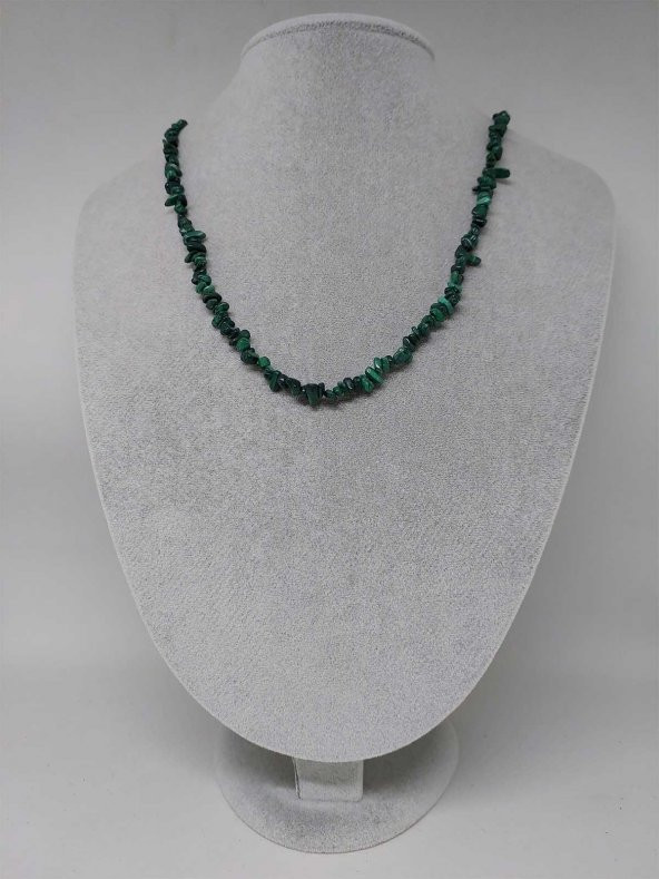 Malakit Taşı Minik Boy 4-6mm Aralığı Şekilsiz 1000 Ayar Gümüş İpli Kolye ürün görseli