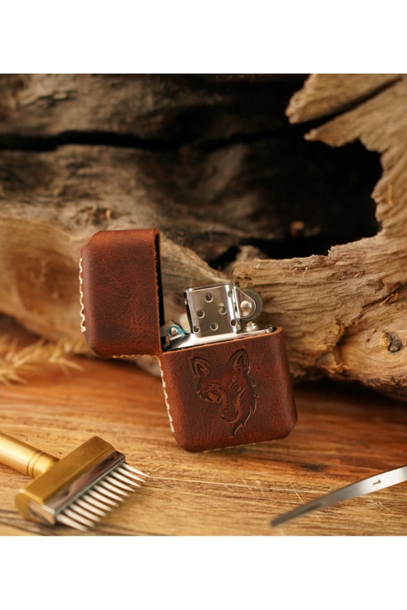 El Yapımı Hakiki Deri Kılıflı Zippo Çakmak