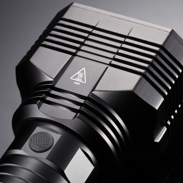 NITECORE EAX 2000 LUMEN  EL FENERI (8XAA) - Resim 9