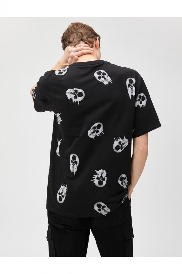 Oversize Tişört Kuru Kafa Baskılı Bisiklet Yaka Kısa Kollu - Resim 4