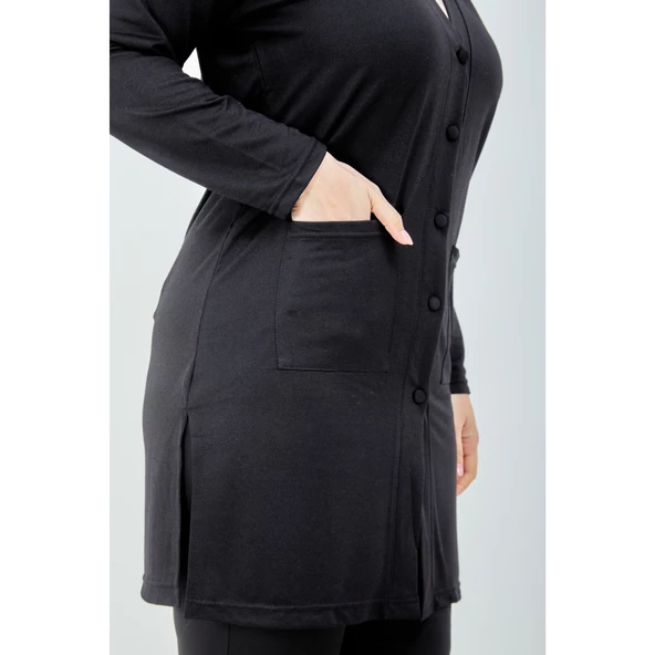 Kadın Siyah  Düğmeli Cepli Büyük Beden Anne Uzun Penye Hırka - 7