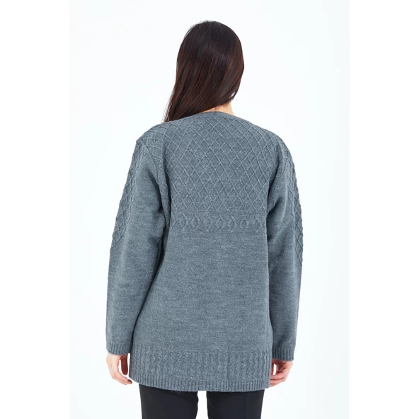 Kadın Gri V Yaka Düğmeli Cepli Örgü Yün Anne Triko Kısa Hırka - 7