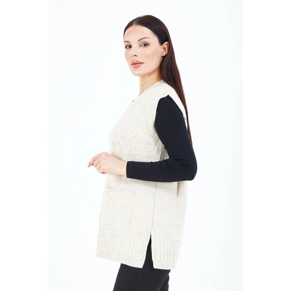 Kadın Krem V Yaka Düğmeli Cepli Örgü Yün Anne Triko Yelek - 4