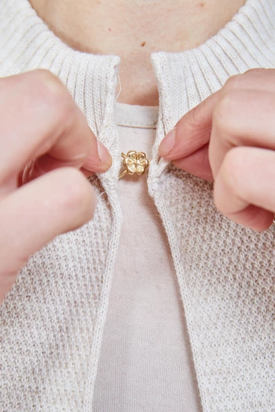 Anne Triko Cepli Düğme Detaylı Krem Uzun Hırka - 6