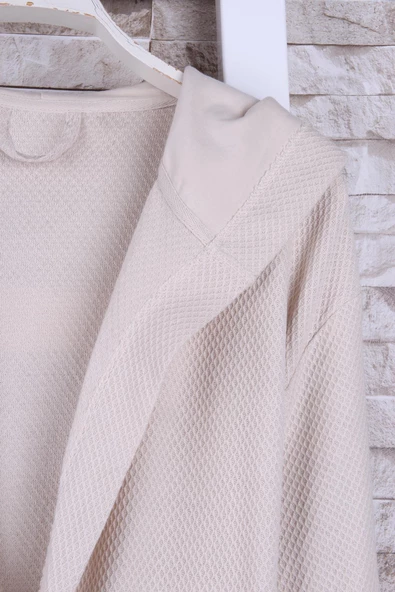 Pembe Kapşonlu Sabahlık - Resim 5