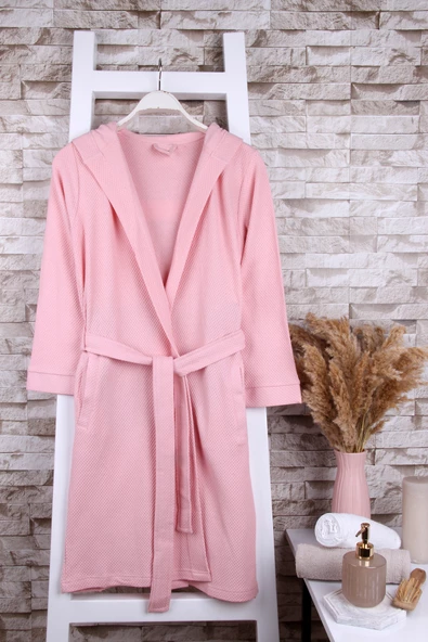 Pembe Kapşonlu Sabahlık ürün görseli 1