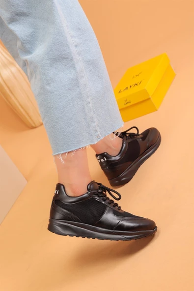 Kila Siyah Renk Kadın Spor Ayakkabı - 2