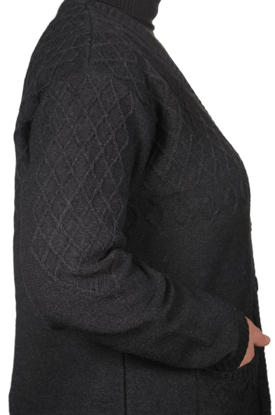 Kadın Antrasit Siyah Düğmeli Kısa Hırka - 3