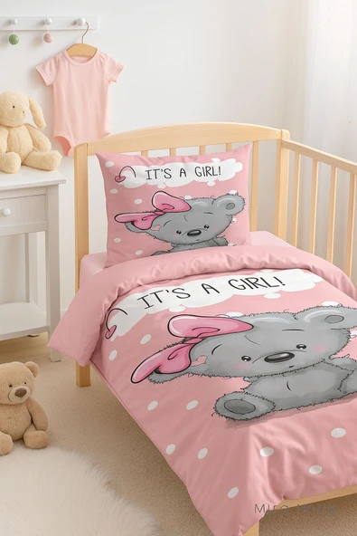 Yenidoğan Kız Bebek Nevresim Takımı 3D Pamuklu İts A Girl