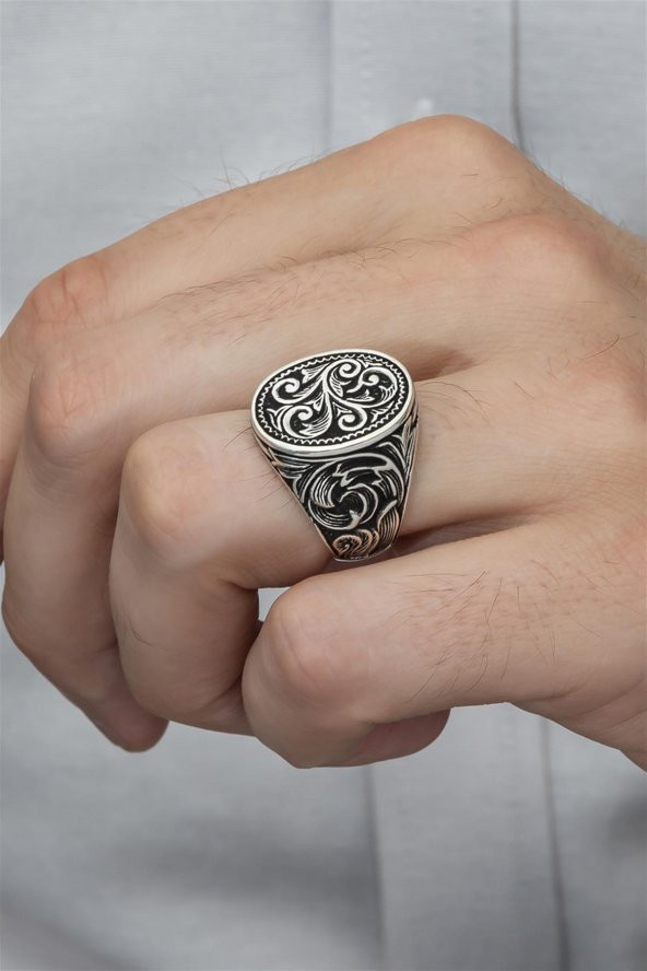 Oyma Desenli Taşsız 925 Gümüş Erkek Yüzük ürün görseli