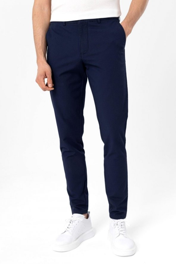 Slim Kalıp Armürlü Pantolon ürün görseli