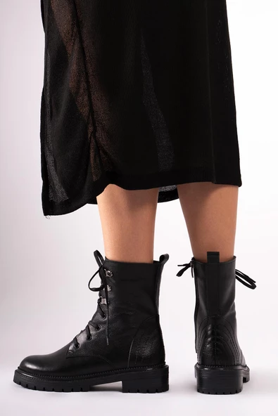 Hakiki Deri Kadın Uzun Bot Yanı Fermuarlı Dikişli Bağcıklı Postal - Resim 12