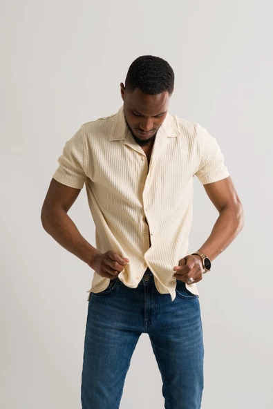 Slimfit Kısa Kol Yazlık Likralı Çizgili Erkek Triko Gömlek - Resim 2