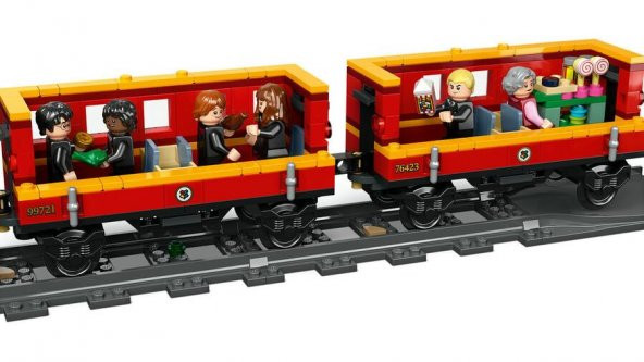 LEGO Harry Potter 76423 Hogwarts Ekspresi ve Hogsmeade Istasyonu (1074 Parça) - Resim 6