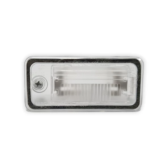 Audi A3 2004-2008 Arka Sol Plaka Aydınlatma Lamba Camı 8E0943021B