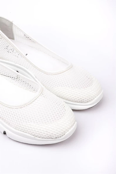 Milano Beyaz Renkli Lux Lazer Kesimli Kadın Yazlık Spor Ayakkabı - 5