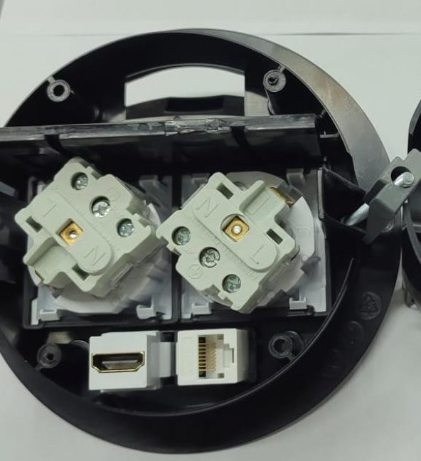 Masa Üstü Priz Siyah+ 2 Ad. Priz+1 Ad. Hdmı+1 Ad. Ethernet Geçiş - 2