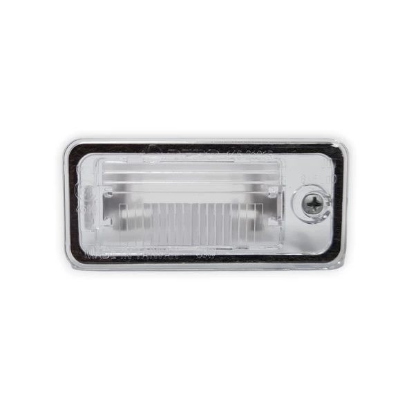 Audi A3 2004-2008 Arka Sağ Plaka Aydınlatma Lamba Camı 8E0943022B