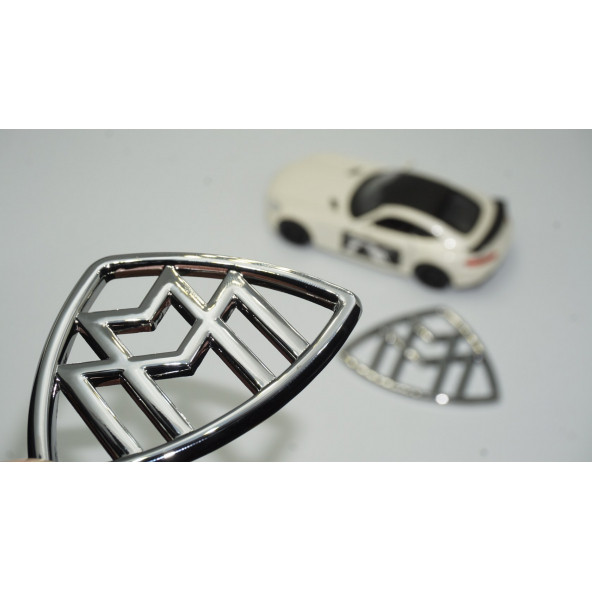 Maybach Yan Kanatlar Krom Metal Logo Arma