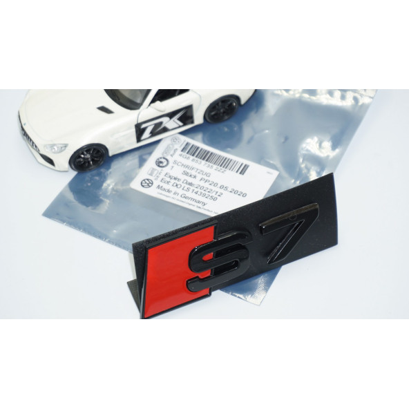 DK Tuning S7 Siyah Kırmızı 3D Ön Panjur Logo Audi İle Uyumlu - 5