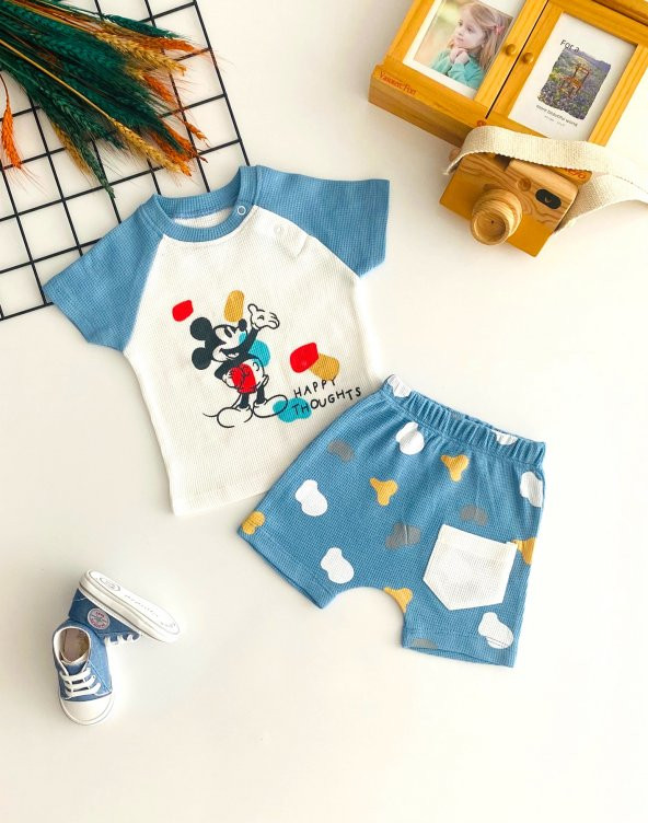 Neşeli Bebekler Mickey Baskılı Petek Kumaş Kısa Kolu Şort Takım Mavi ürün görseli