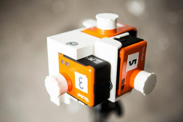 6X Rollei S50 Kameraları İçin 360 ° Video Montaj Plastik Aparat