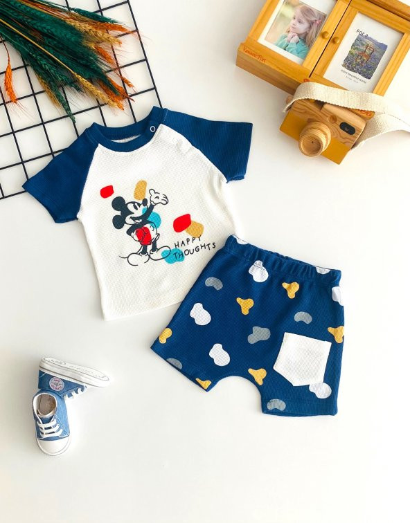 Neşeli Bebekler Mickey Baskılı Petek Kumaş Kısa Kolu Şort Takım Lacivert ürün görseli