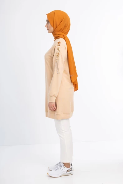 İPEKSİ İKİ İPLİK SWEATSHIRT KOLU PUL VE ZİNCİR İŞLEMELİ - Latte - 2