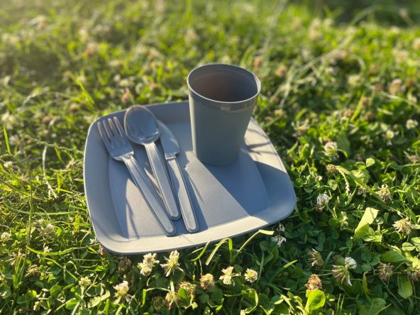 King Mop 32 Parça Piknik Seti ( Sepet + Çantalı Bardak,Çatal,Kaşık,Bıçak,Tabak Seti ) | 32 Piece Picnic Set - 4