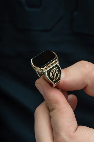 Oniks Taşlı Harfli 925 Gümüş Erkek Yüzük - Resim 4