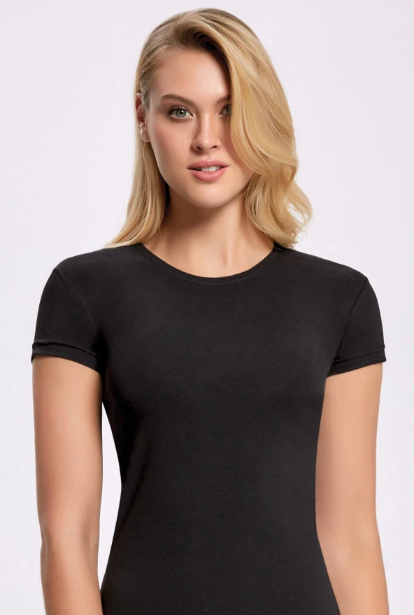 Likralı Yuvarlak Yaka Kadın T-shirt  3 Adet Siyah