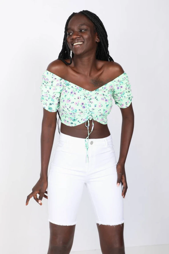 Kadın Renkli Çiçekli Sırtı Gipeli Crop Bluz