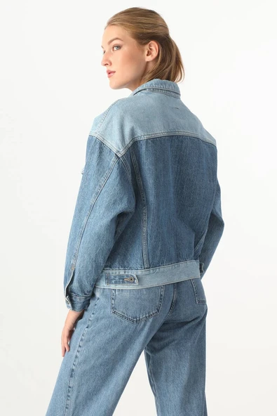 Kadın Renk Bloklu Oversize Jean Ceket Mavi - 7