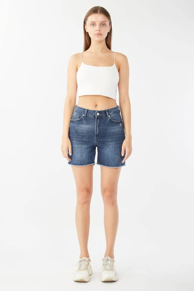 Kadın Paçası Kesik Jean Şort Koyu Mavi - Resim 3
