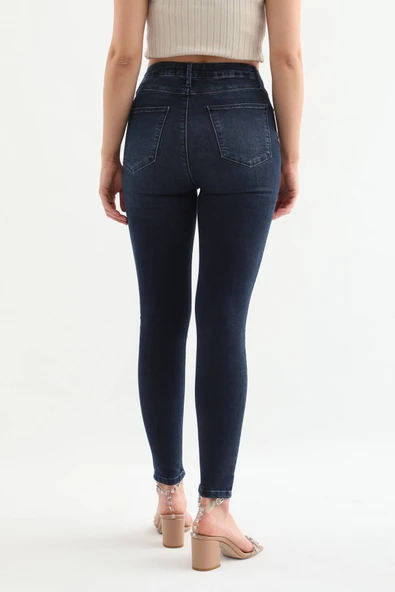 Kadın Koyu Mavi Dar Kesim Jean Pantolon - Resim 8