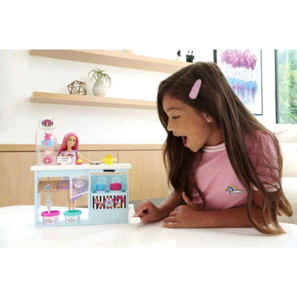 Barbie Pasta Dükkanı Oyun Seti ve Pembe Saçlı Minyon 30 Cm Bebek - 3