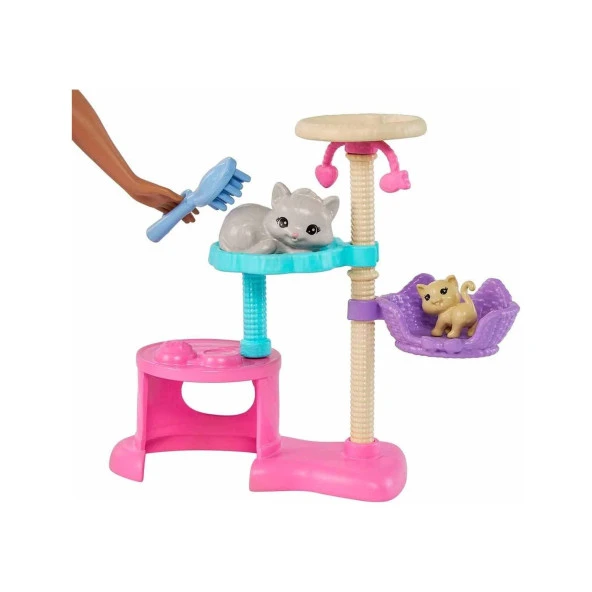 Barbie ve Yavru Kedileri Oyun Seti Barbie Kedi Ağacı ve Aksesuarlarıyla - 3