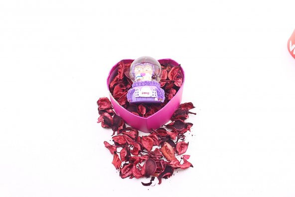 Kalp Kutuda Sevgililer Günü Temalı Mini Boy Kar Küresi 6,5 cm